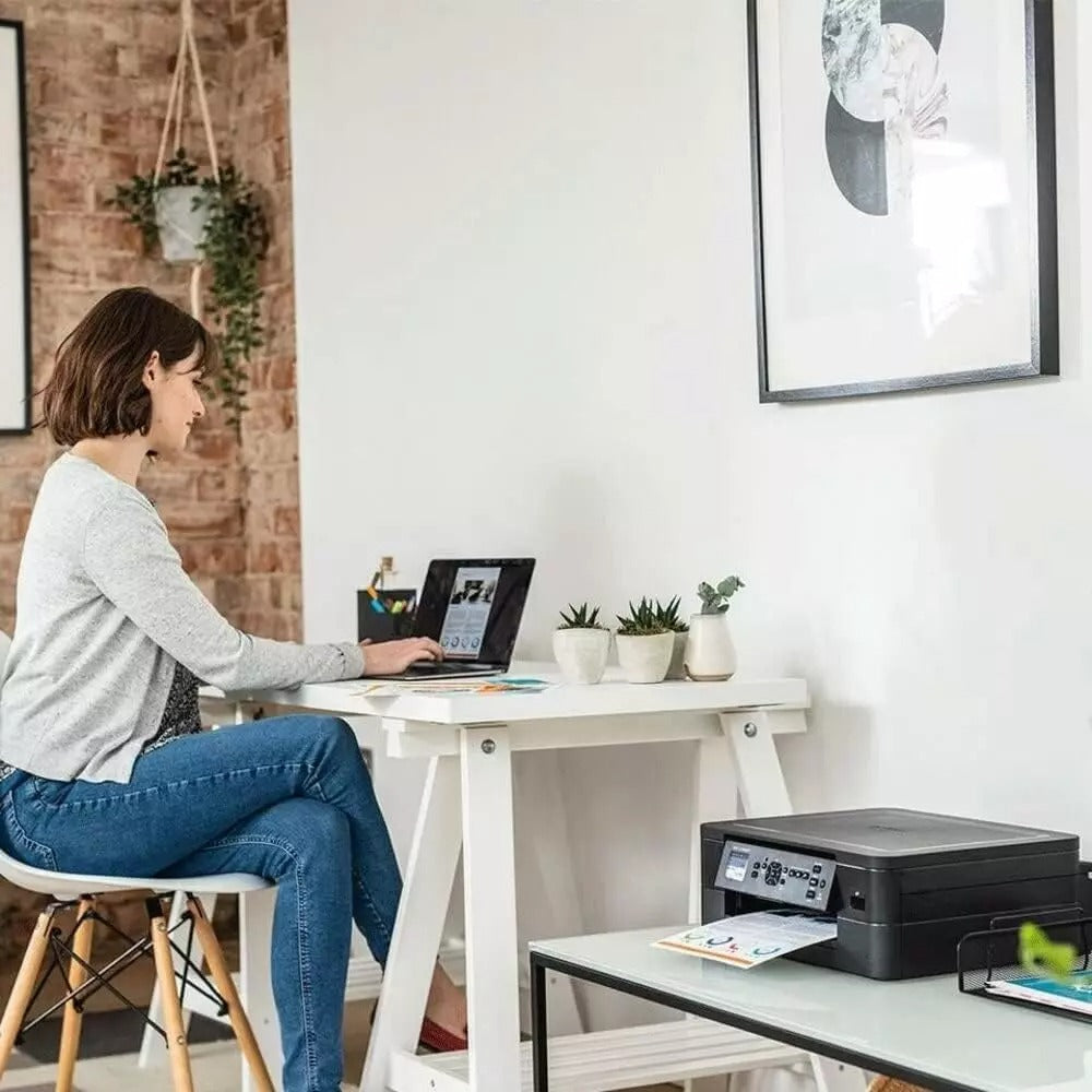 Brother DCP-J1050DW 3-in-1 Colour Multifunction Wireless Inkjet Printer /w LC431 Ink Cartridge [DCPJ1050DW]