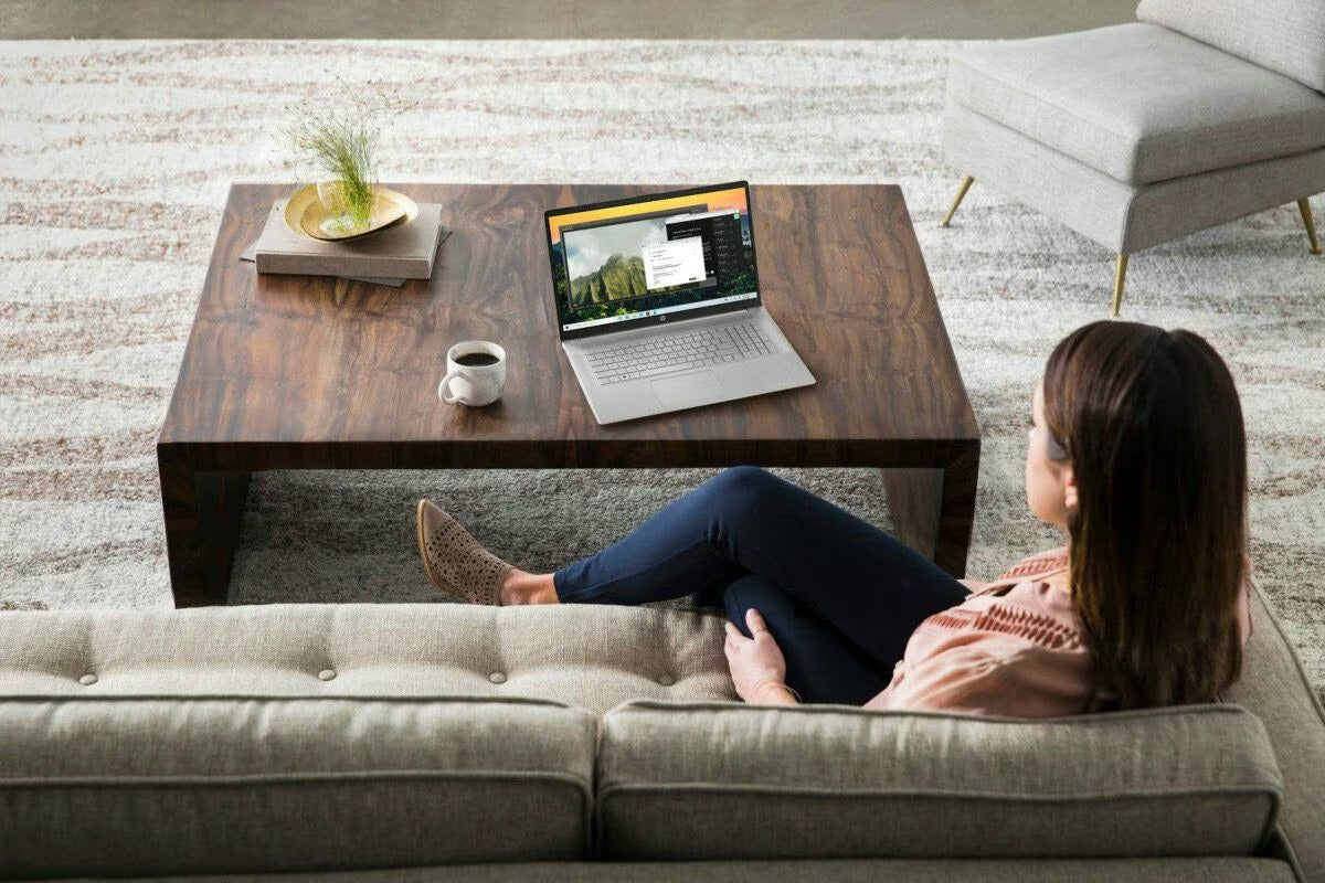 *SALE!* HP Laptop 17.3 inch Intel Core i7/16GB/500GB SSD+WebCam 17-cn3029TU [9T0L0PA]