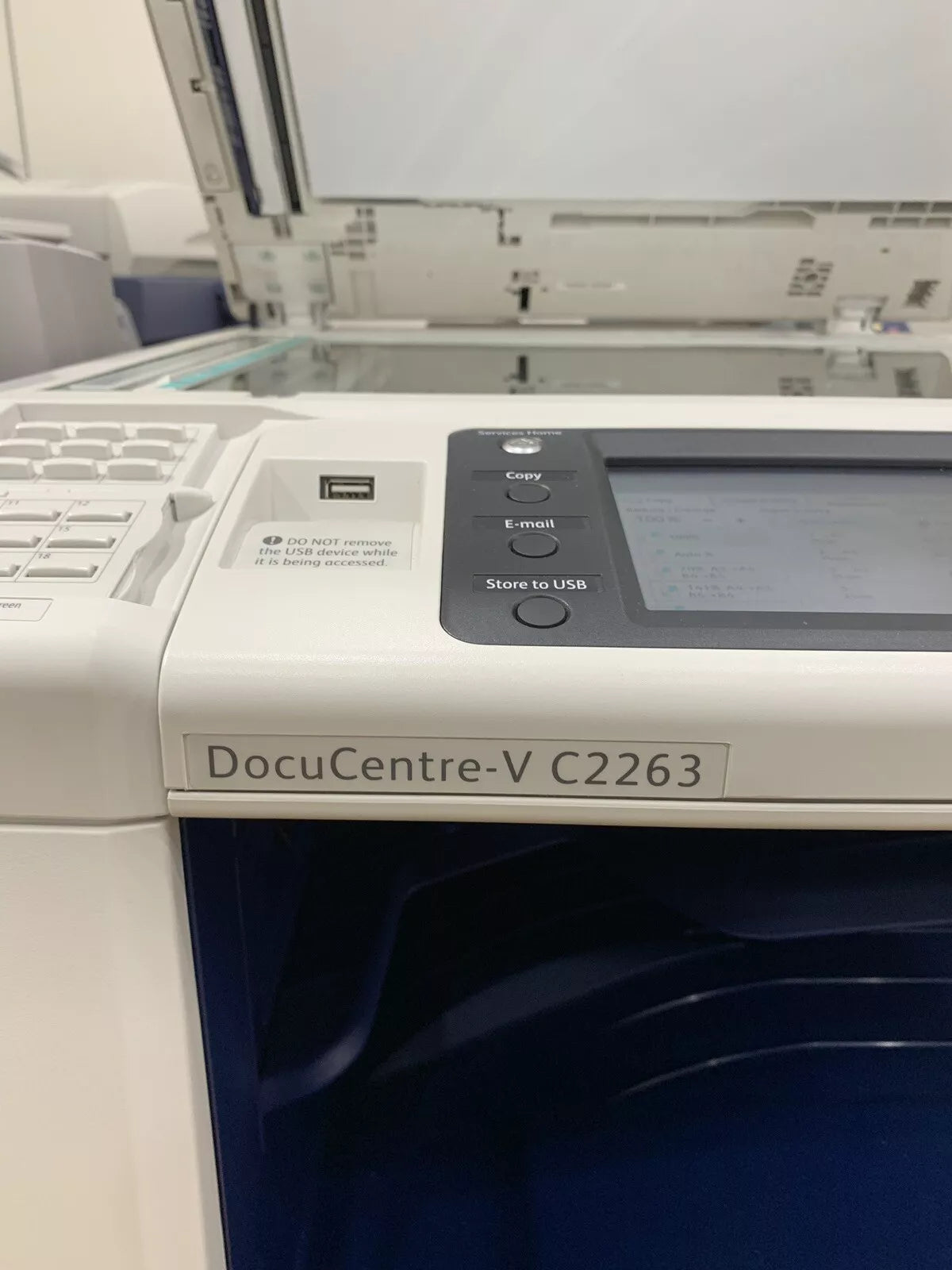 *RFB* Fuji Xerox DocuCentre V-C2263 A3 Colour Laser Multifunction Copier [DCVC2263] - Ex-Leasing Unit